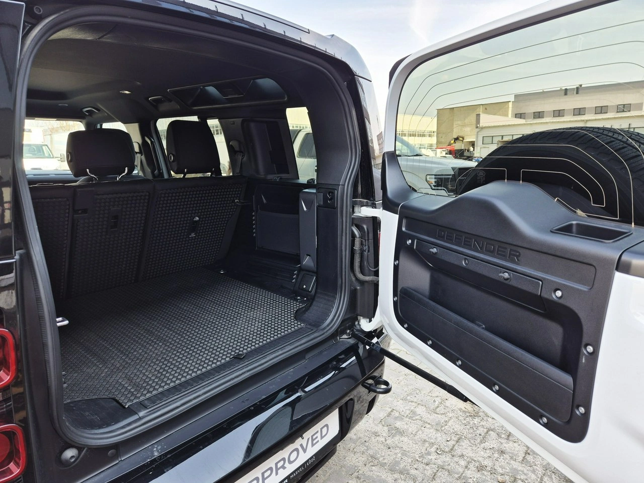 Land Rover Defender - Zdjęcie 36