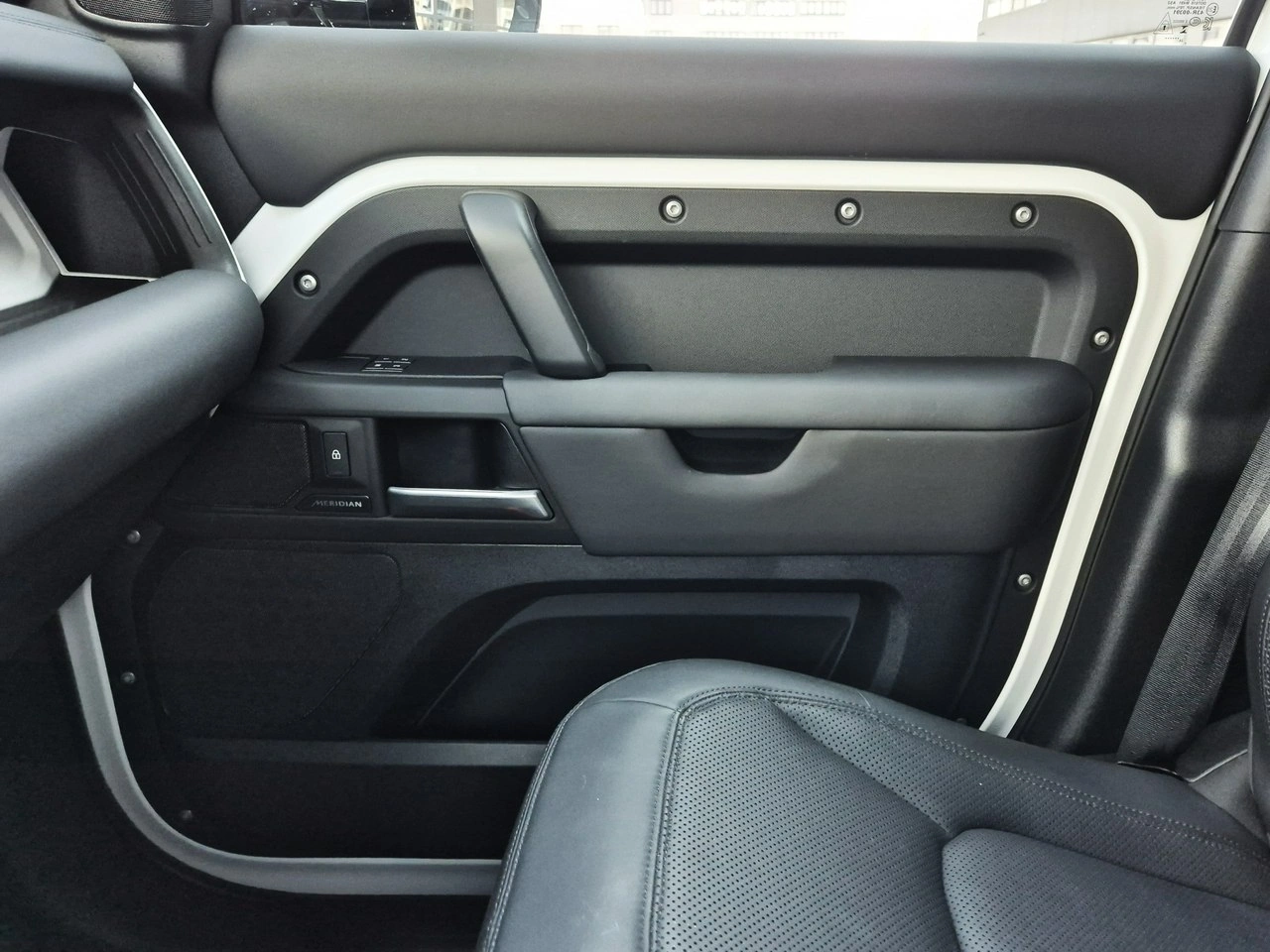 Land Rover Defender - Zdjęcie 44