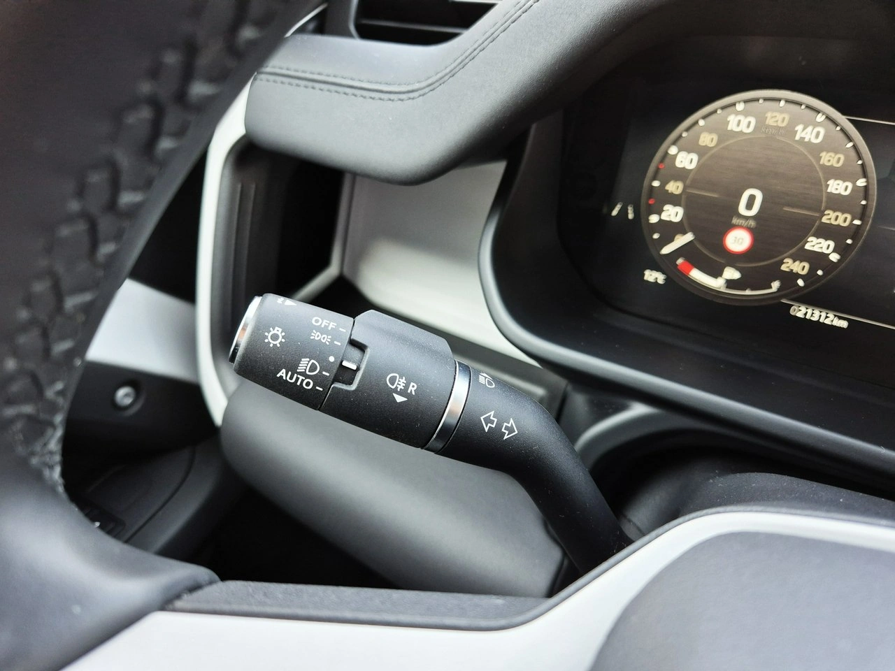 Land Rover Defender - Zdjęcie 45