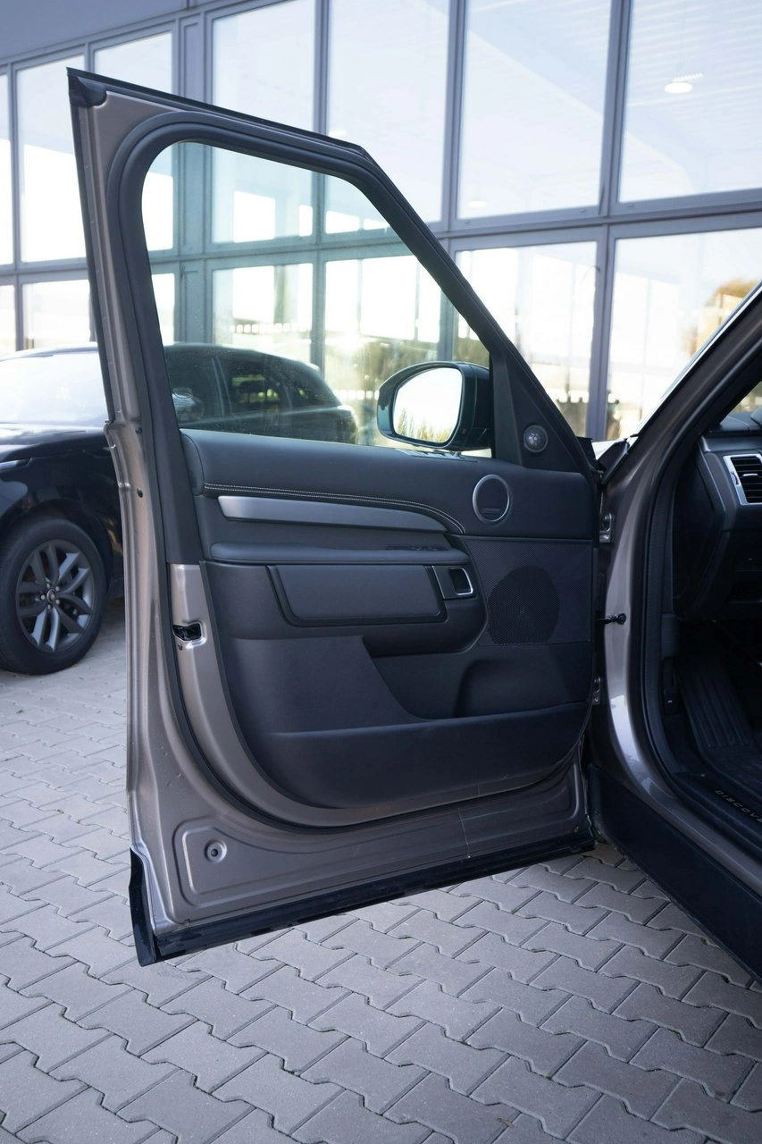 Land Rover Discovery - Zdjęcie 11