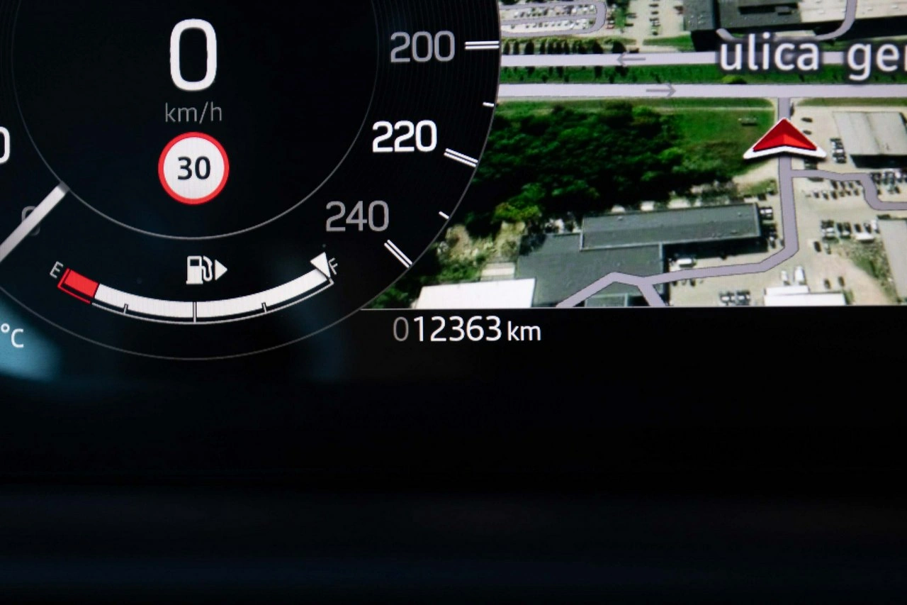 Land Rover Discovery - Zdjęcie 24