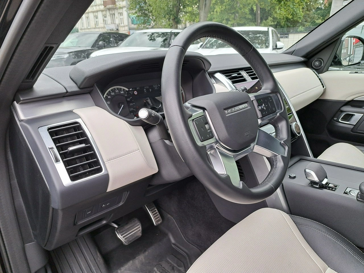 Land Rover Discovery - Zdjęcie 15