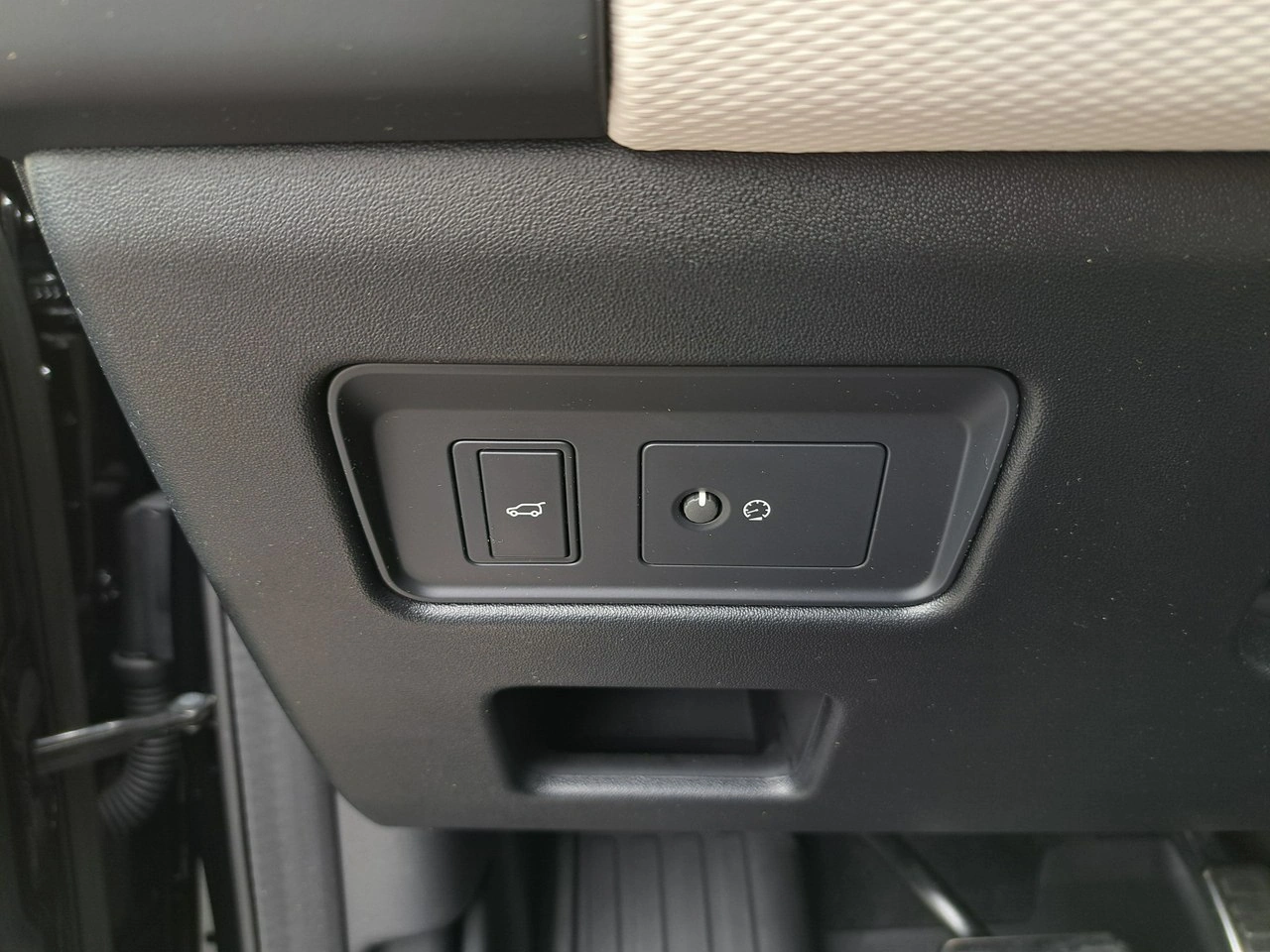 Land Rover Discovery - Zdjęcie 21