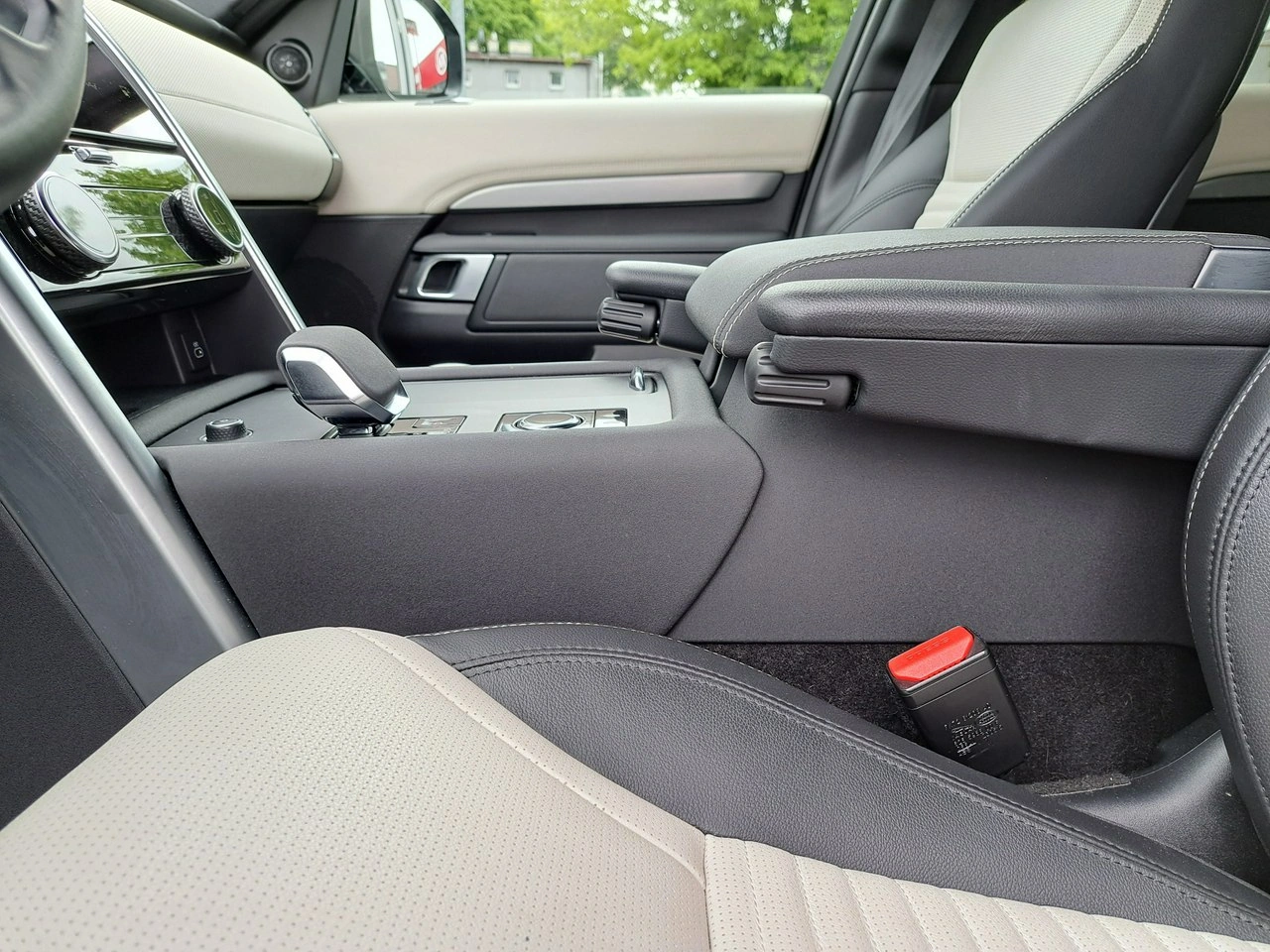 Land Rover Discovery - Zdjęcie 33