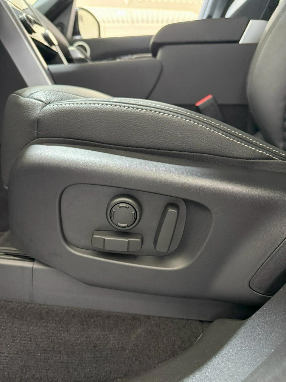 Land Rover Discovery - Zdjęcie 8