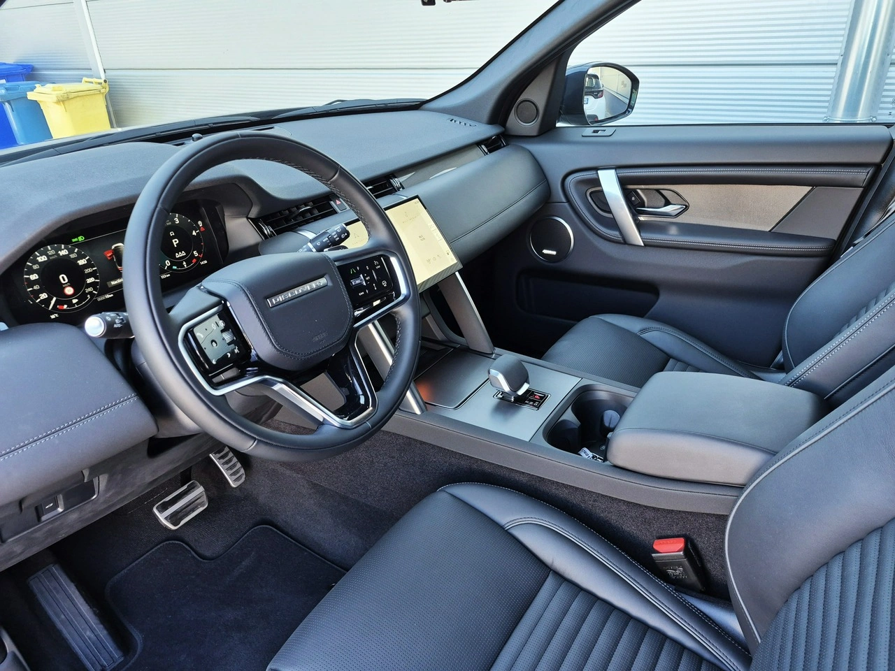 Land Rover Discovery Sport - Zdjęcie 20