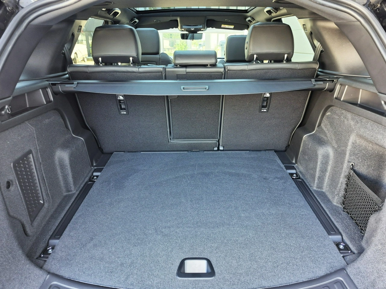 Land Rover Discovery Sport - Zdjęcie 39