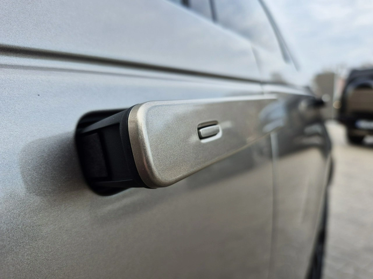 Land Rover Range Rover Velar - Zdjęcie 16