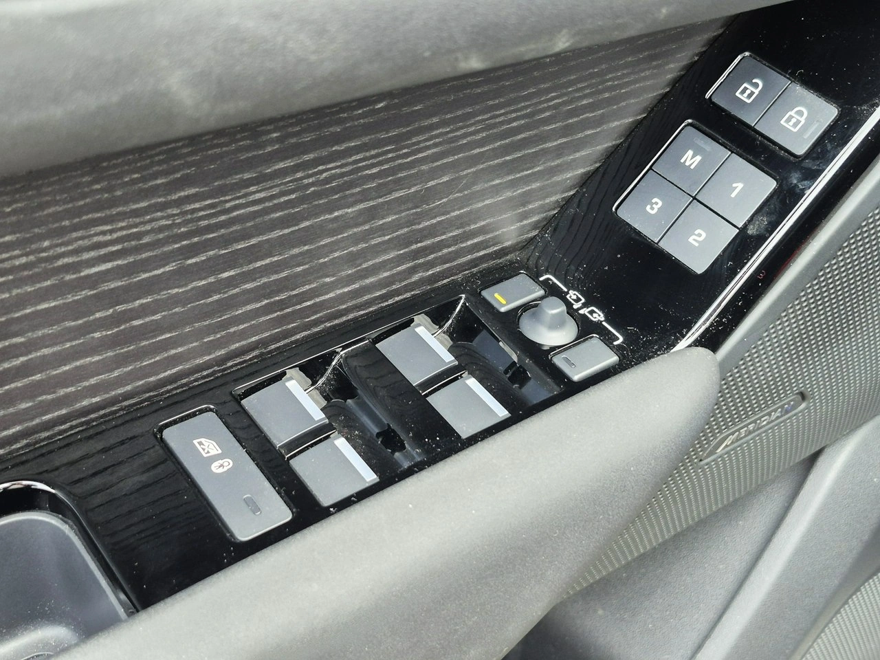 Land Rover Range Rover Velar - Zdjęcie 18