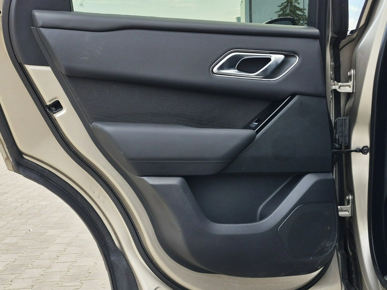 Land Rover Range Rover Velar - Zdjęcie 23