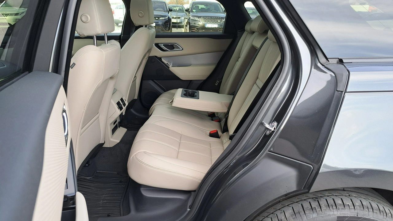Land Rover Range Rover Velar - Zdjęcie 17