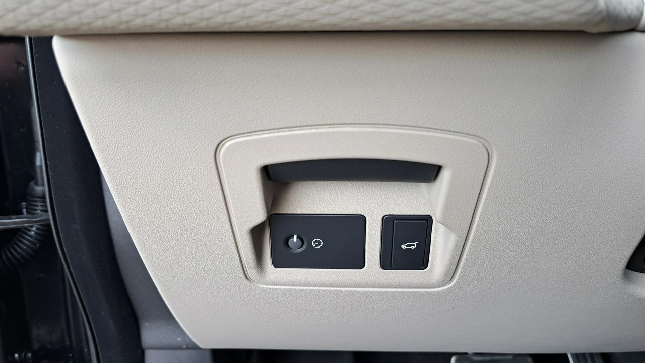 Land Rover Range Rover Velar - Zdjęcie 21