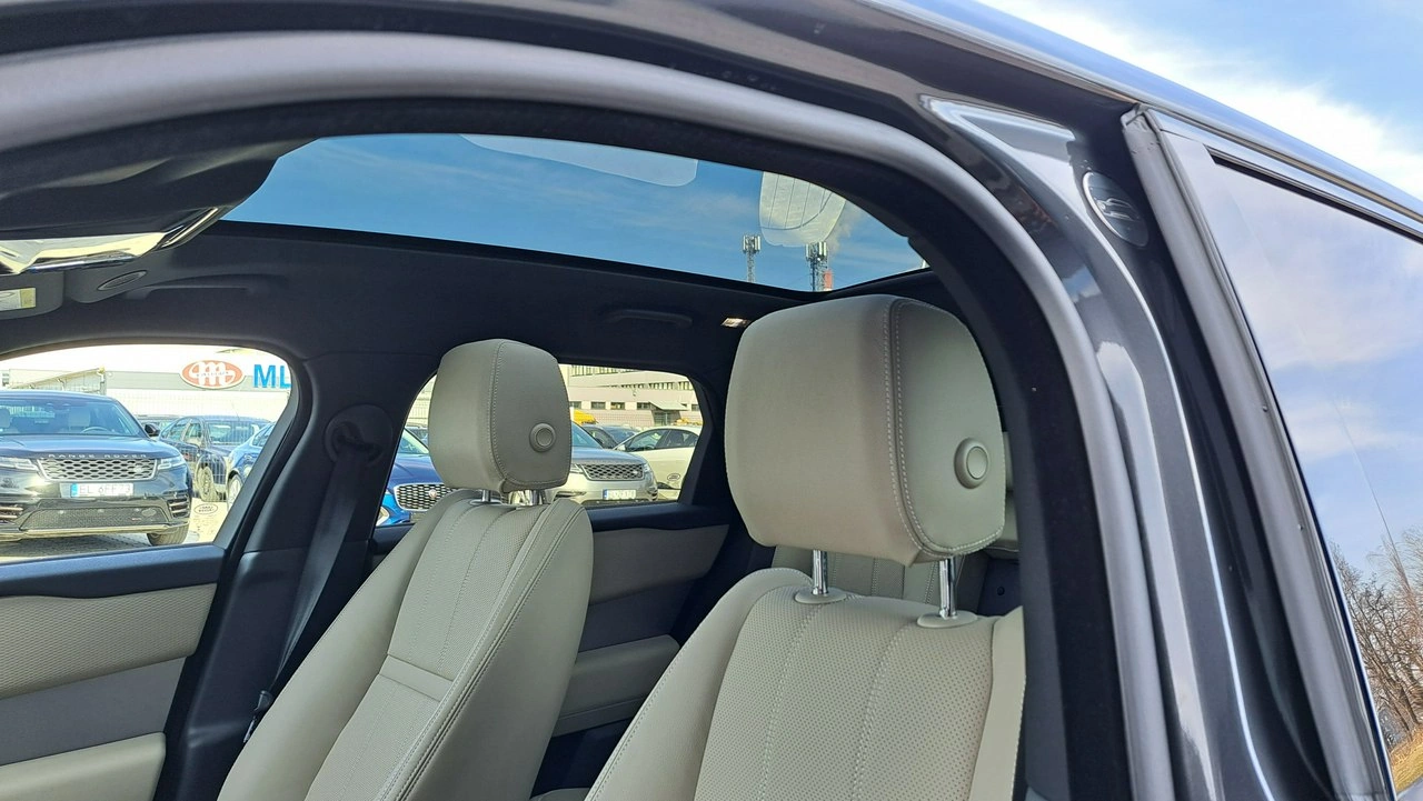 Land Rover Range Rover Velar - Zdjęcie 34