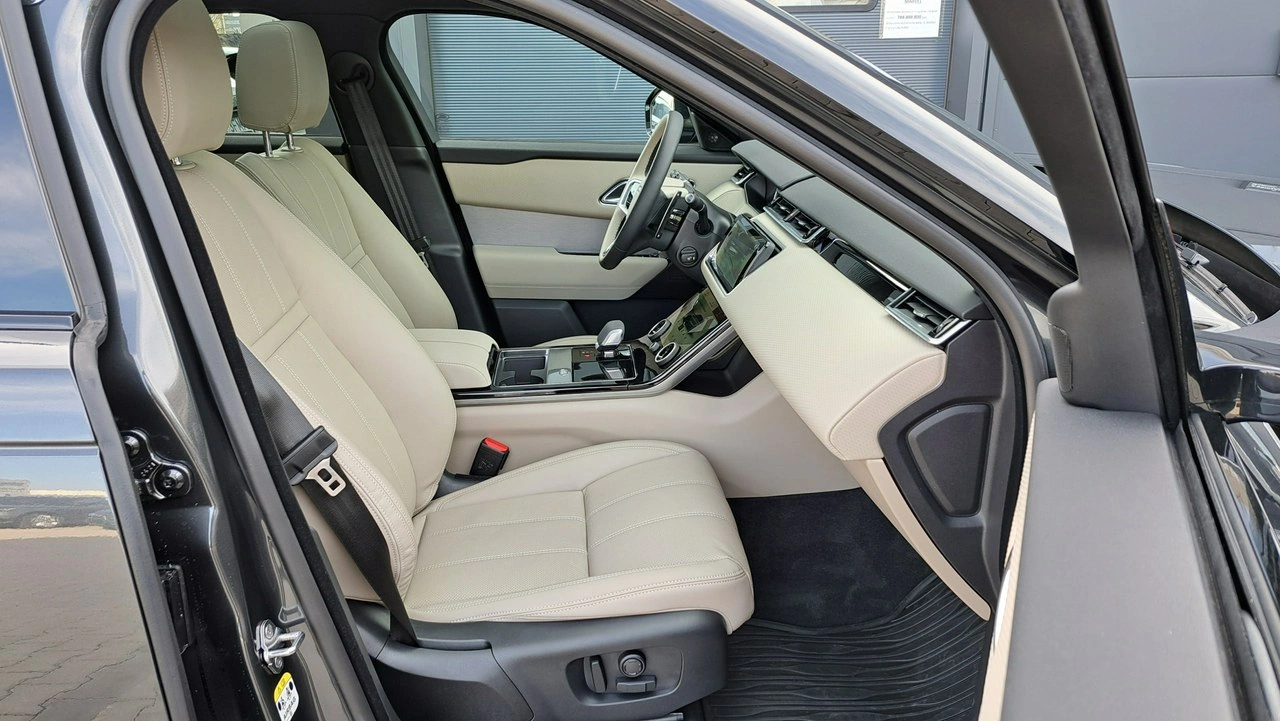 Land Rover Range Rover Velar - Zdjęcie 35