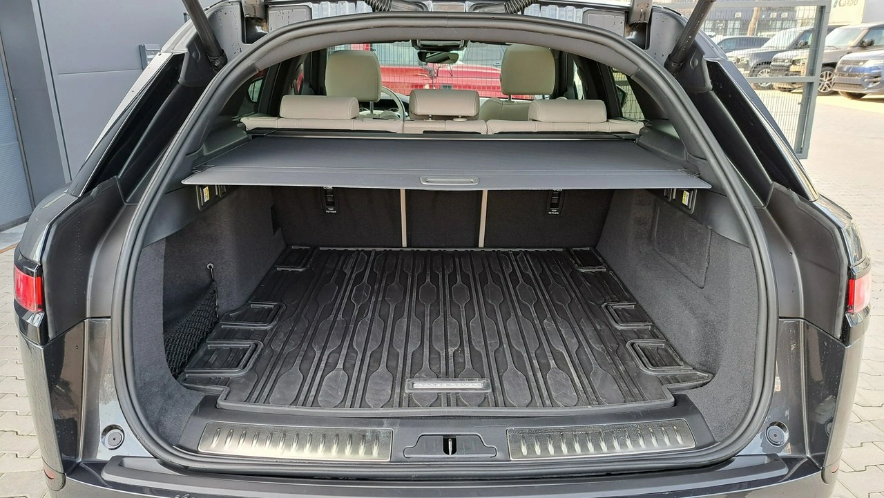 Land Rover Range Rover Velar - Zdjęcie 37