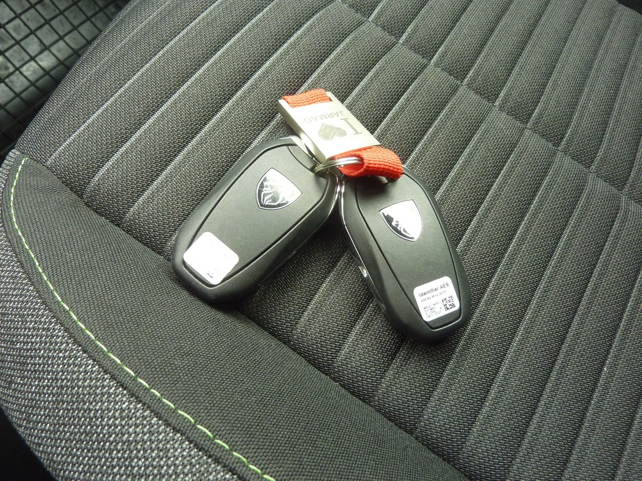 Peugeot 2008 - Zdjęcie 16