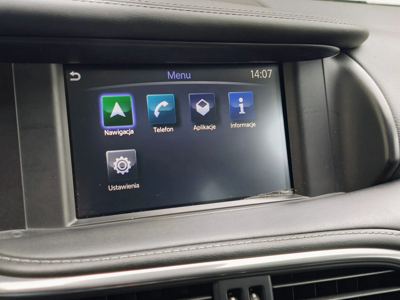 Infiniti Q30 - Zdjęcie 19