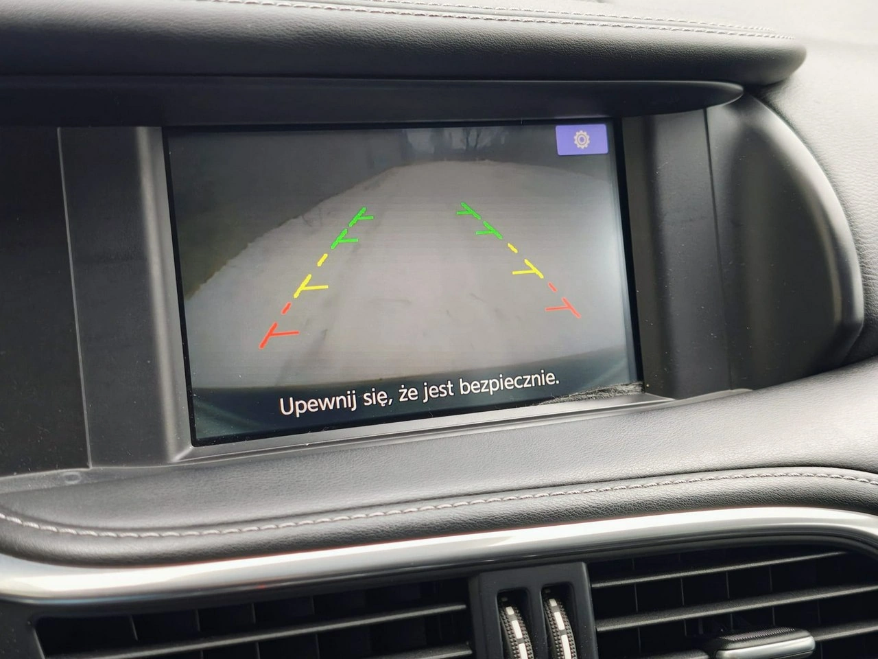 Infiniti Q30 - Zdjęcie 20