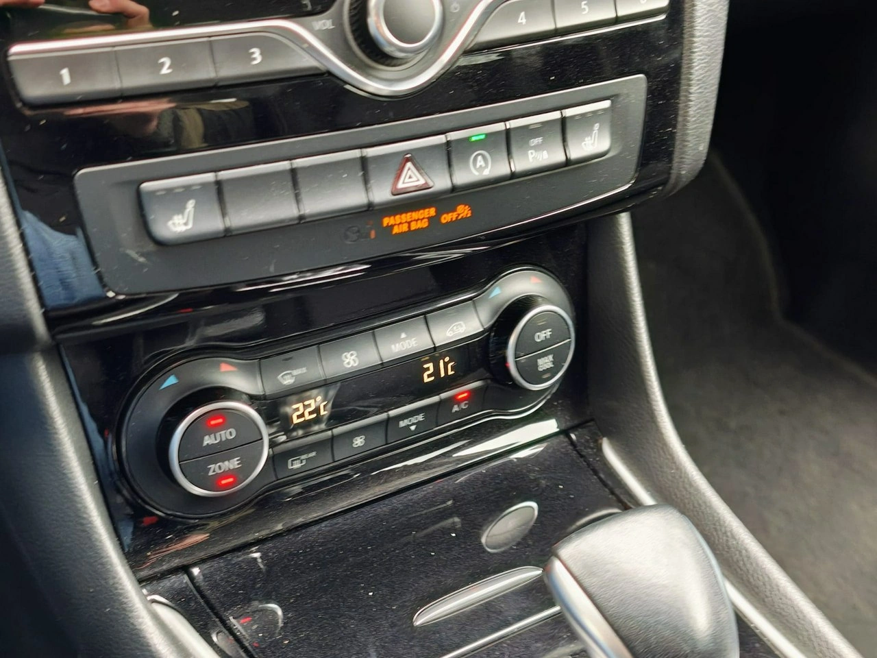 Infiniti Q30 - Zdjęcie 22