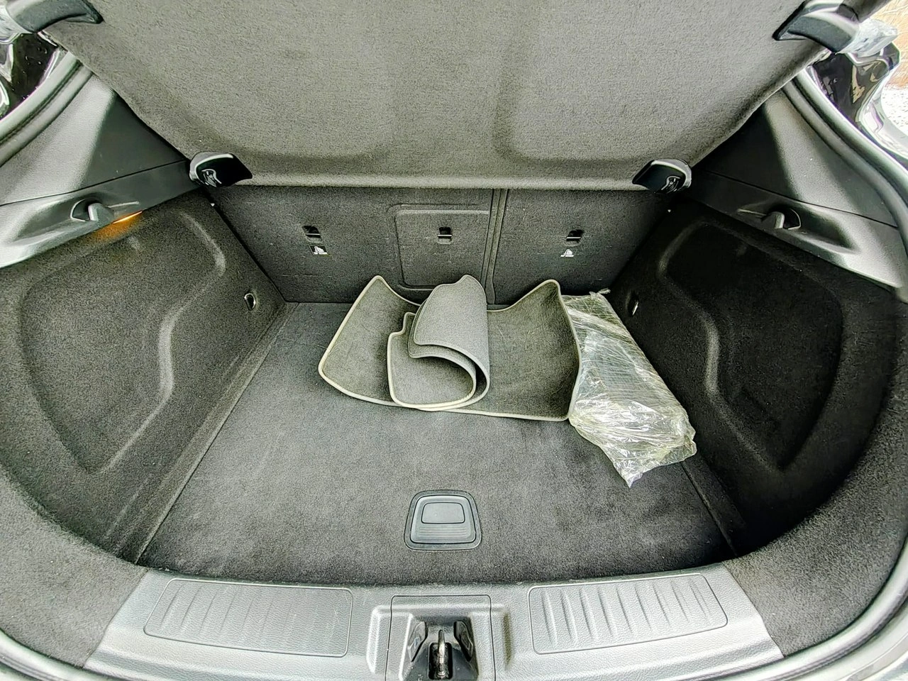 Infiniti Q30 - Zdjęcie 25