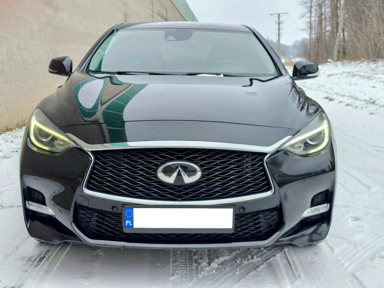 Infiniti Q30 - Zdjęcie 1