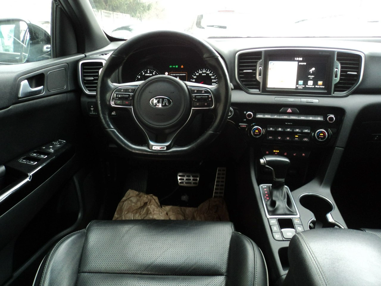 Kia Sportage - Zdjęcie 9