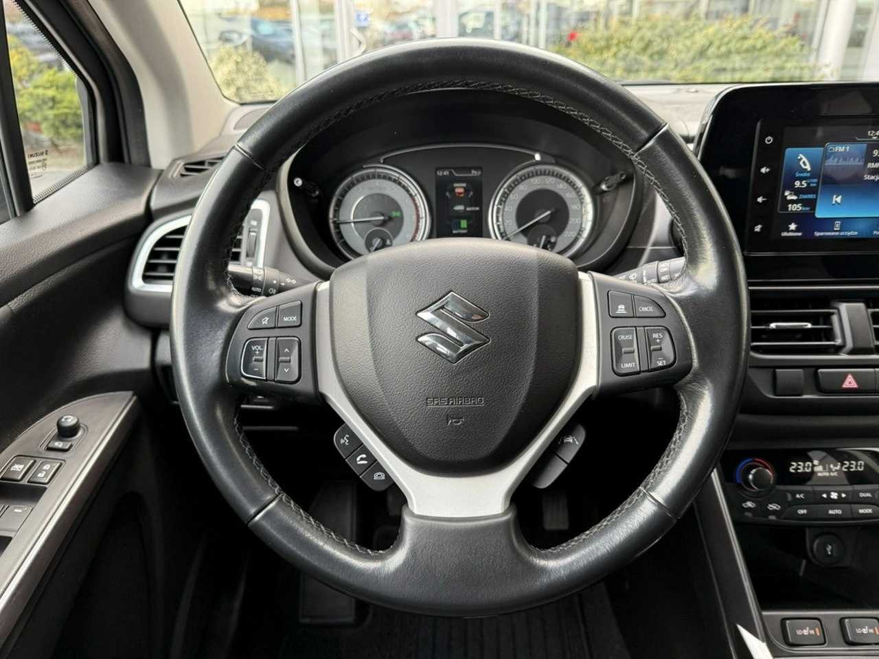 Suzuki SX4 S-Cross - Zdjęcie 14