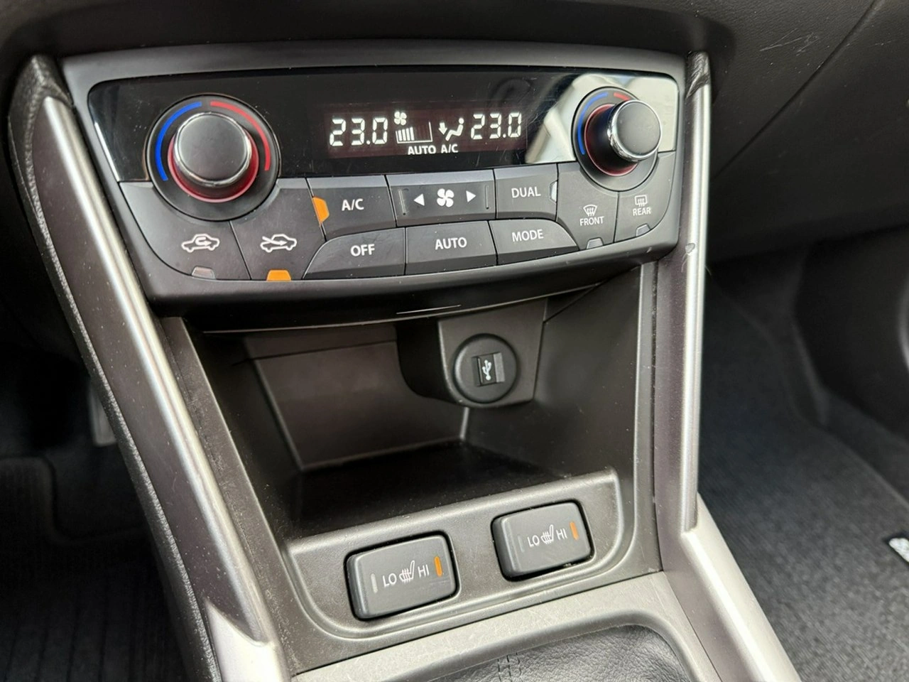 Suzuki SX4 S-Cross - Zdjęcie 19