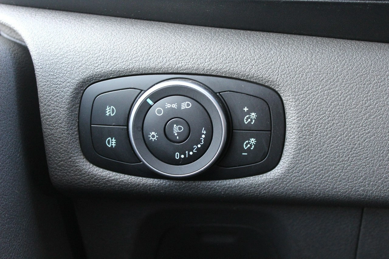 Ford Transit Custom - Zdjęcie 15