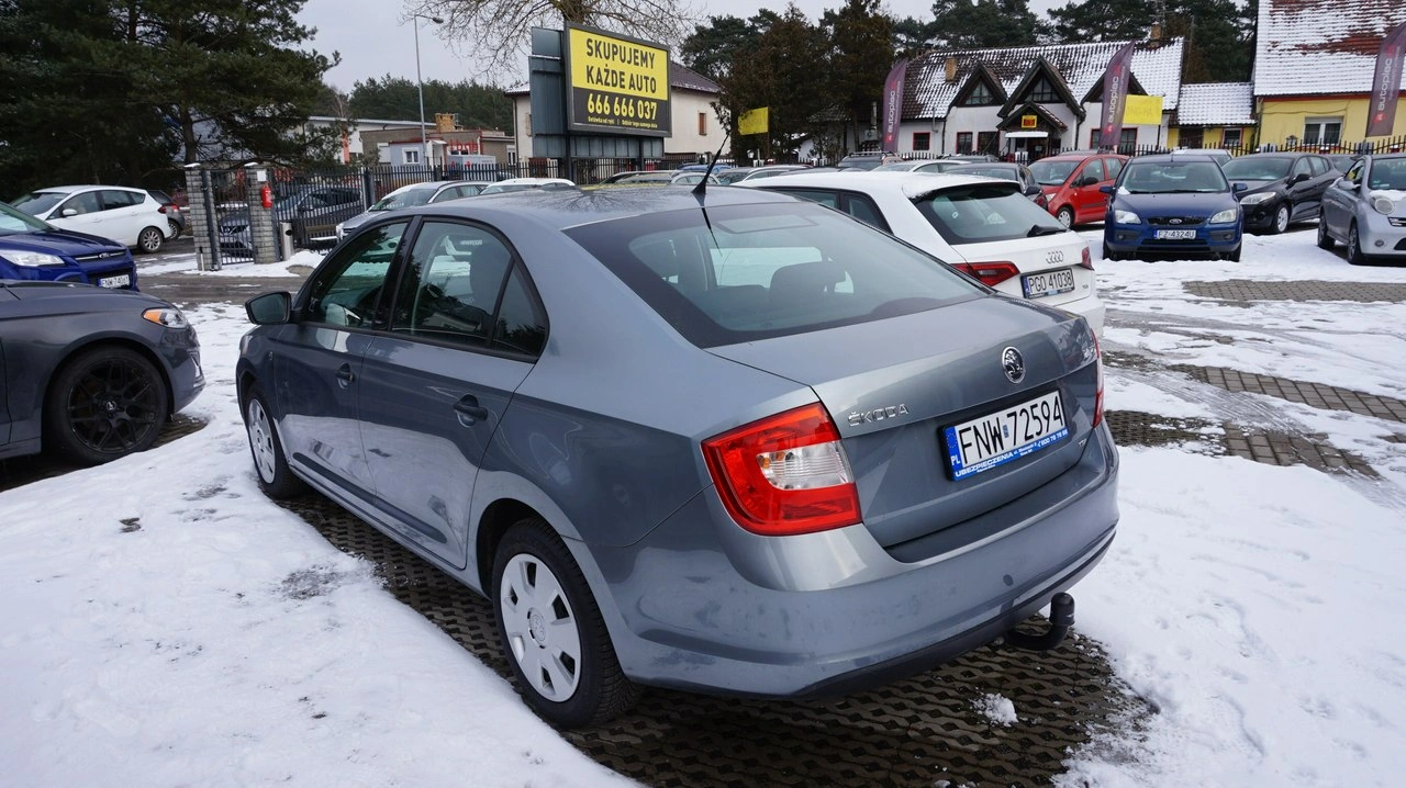 Skoda RAPID - Zdjęcie 6