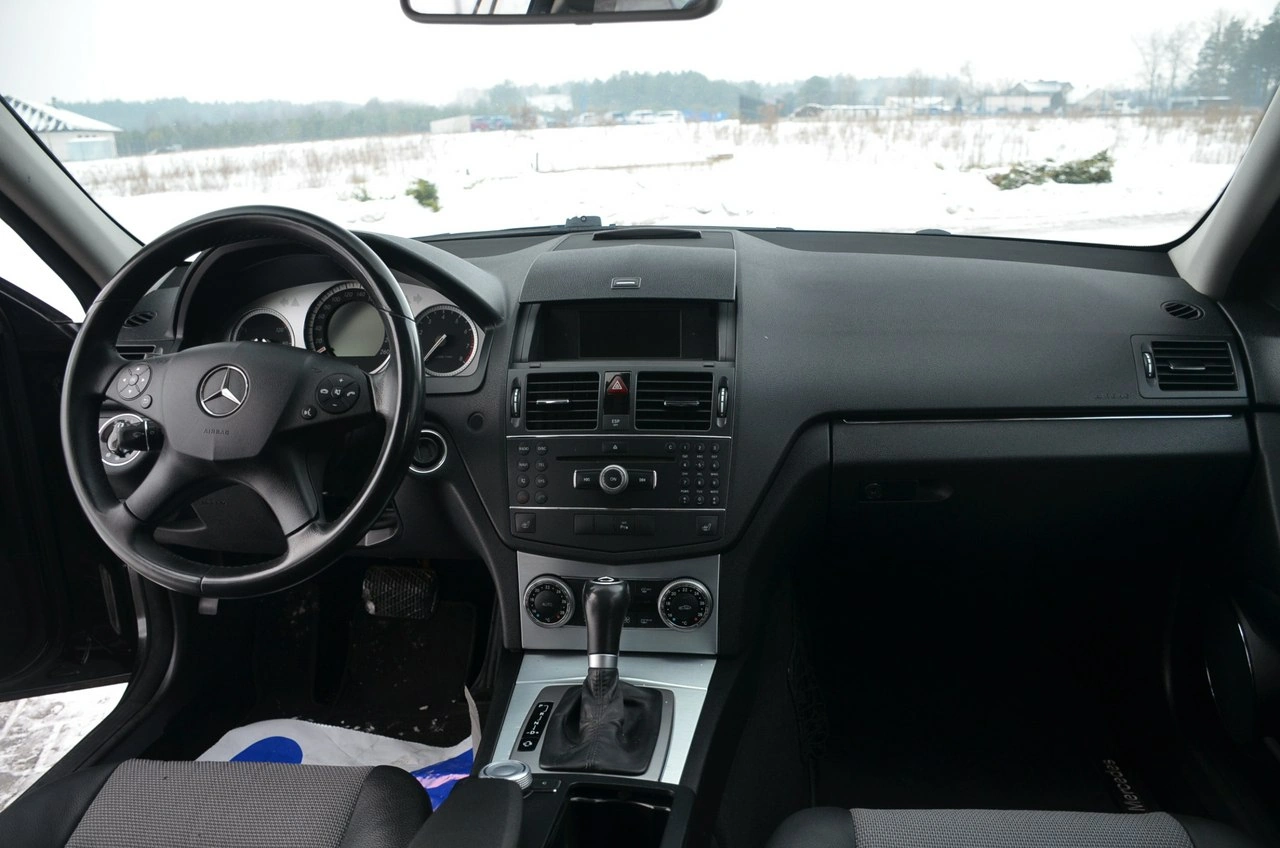 Mercedes C 180 - Zdjęcie 19