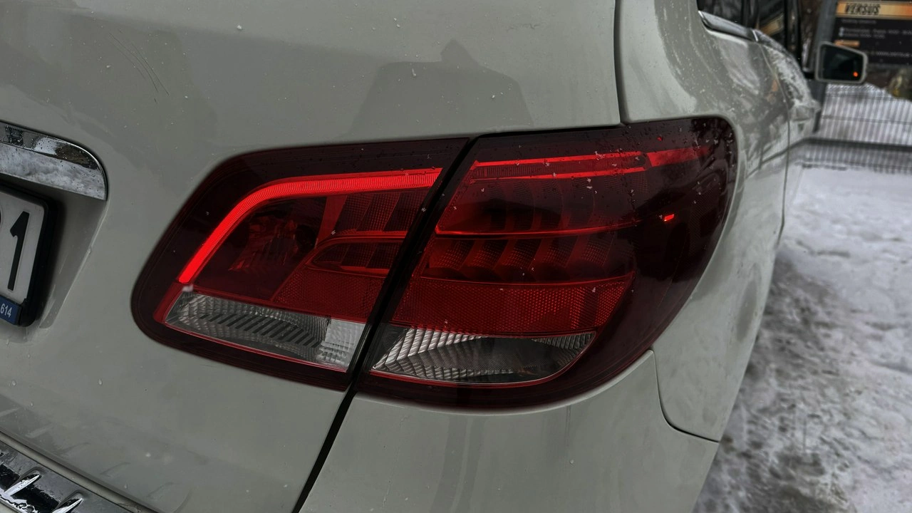 Mercedes B 250 - Zdjęcie 11