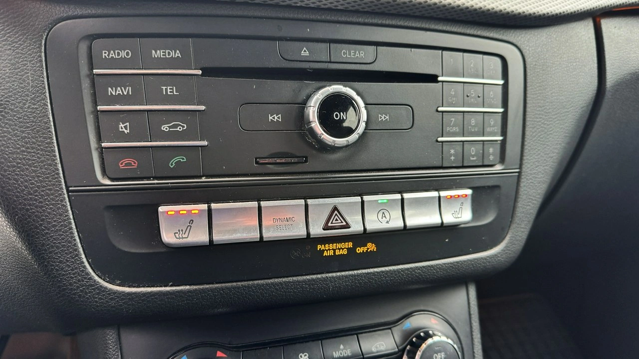 Mercedes B 250 - Zdjęcie 25