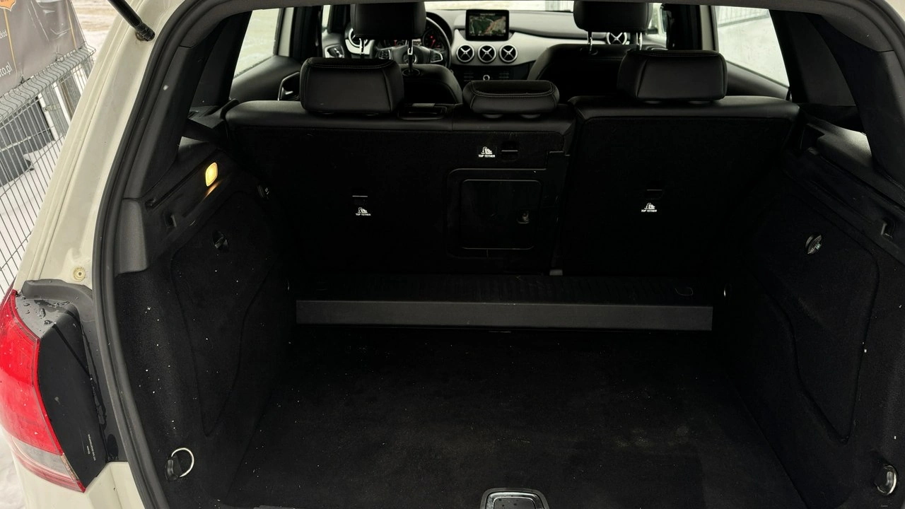 Mercedes B 250 - Zdjęcie 30