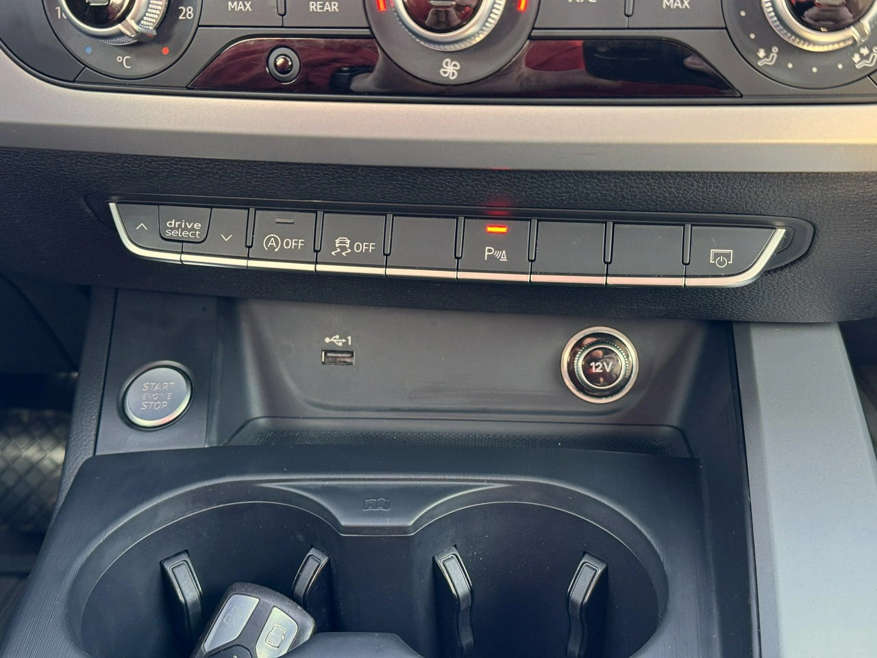 Audi A5 - Zdjęcie 31