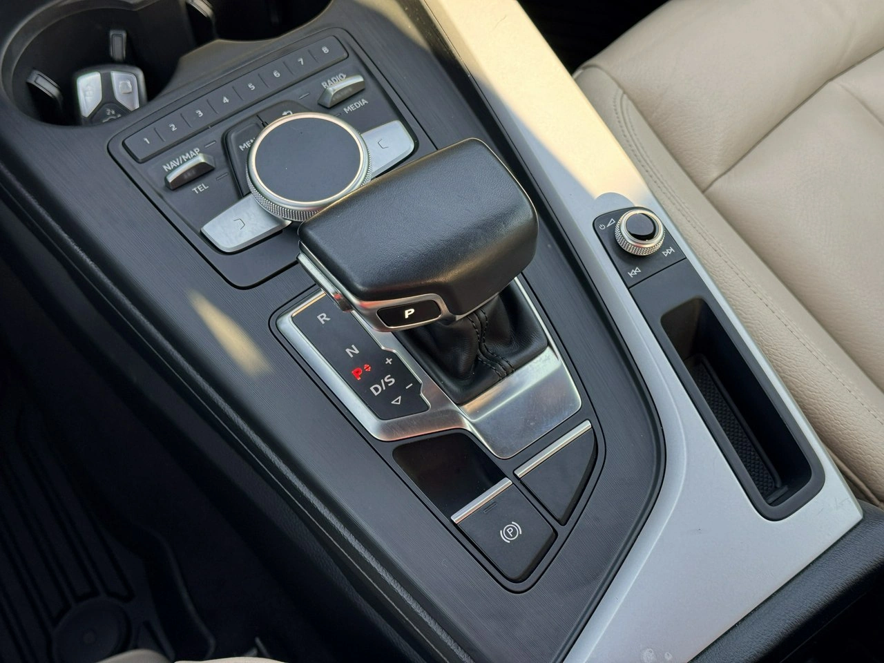 Audi A5 - Zdjęcie 32