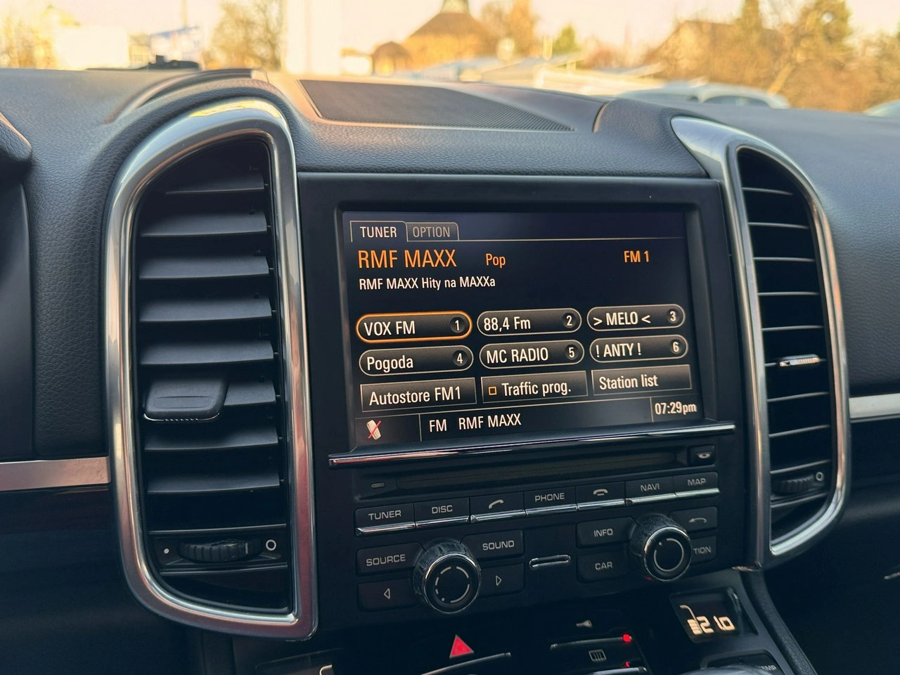 Porsche Cayenne S - Zdjęcie 28