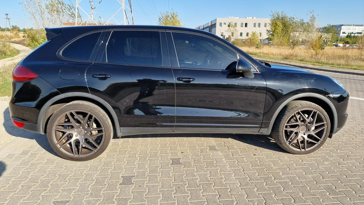 Porsche Cayenne S - Zdjęcie 2