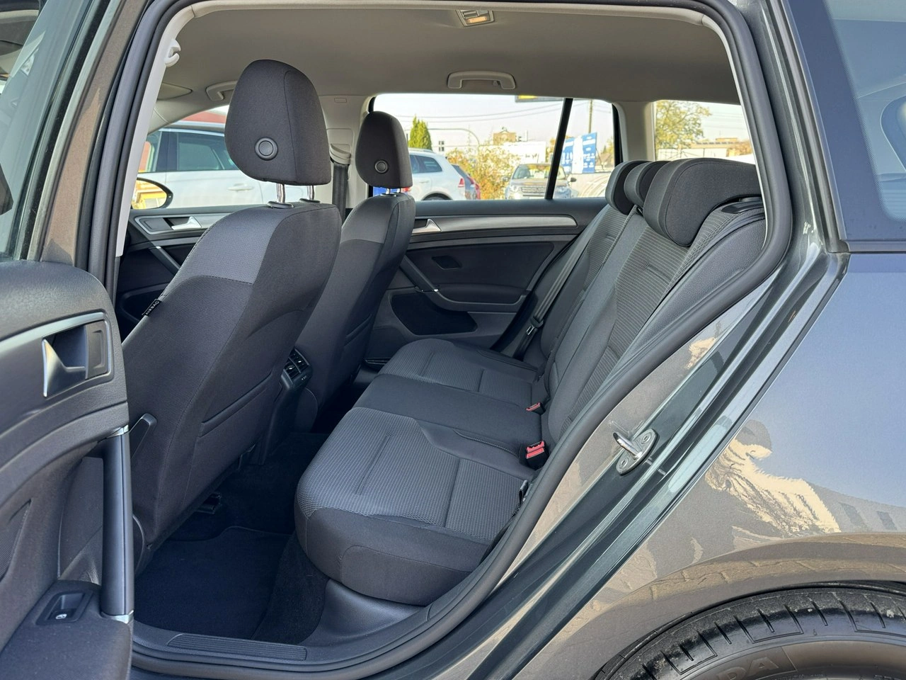 Volkswagen Golf - Zdjęcie 20