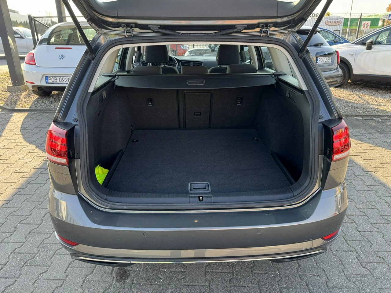 Volkswagen Golf - Zdjęcie 21