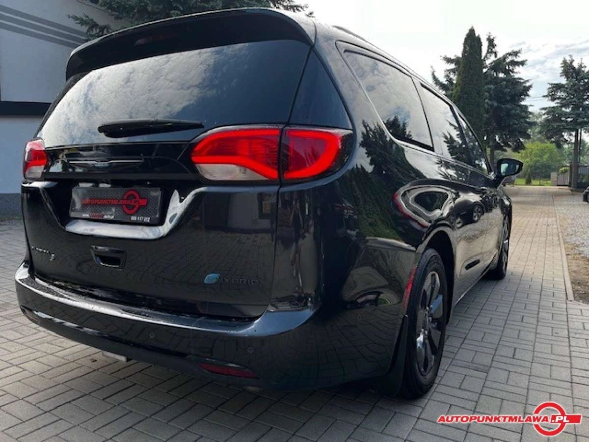 Chrysler Pacifica - Zdjęcie 5