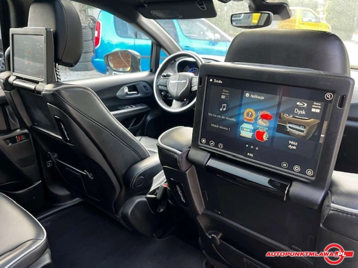 Chrysler Pacifica - Zdjęcie 19