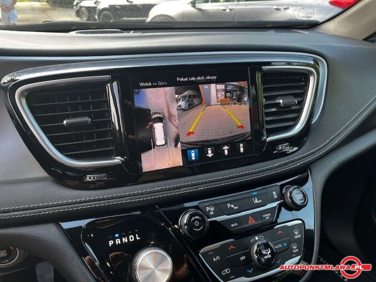 Chrysler Pacifica - Zdjęcie 11