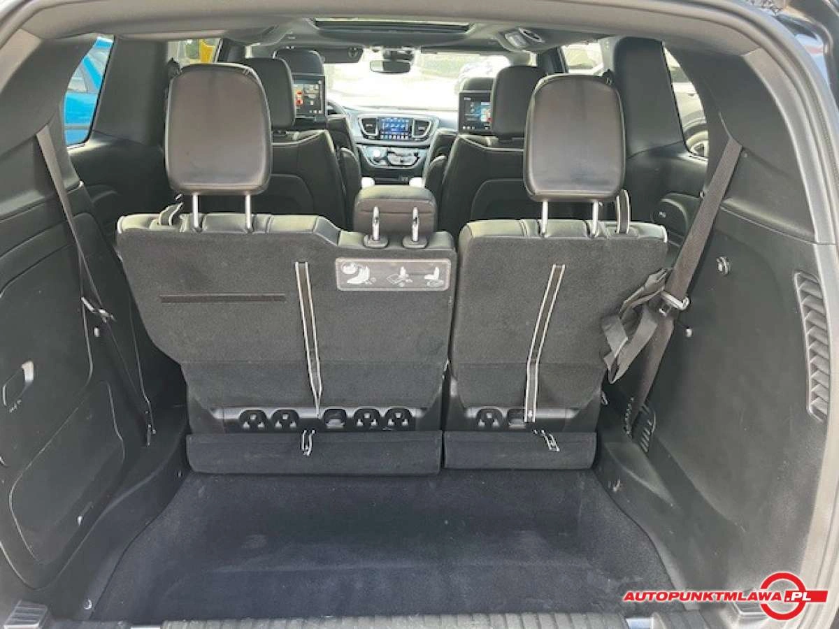 Chrysler Pacifica - Zdjęcie 24