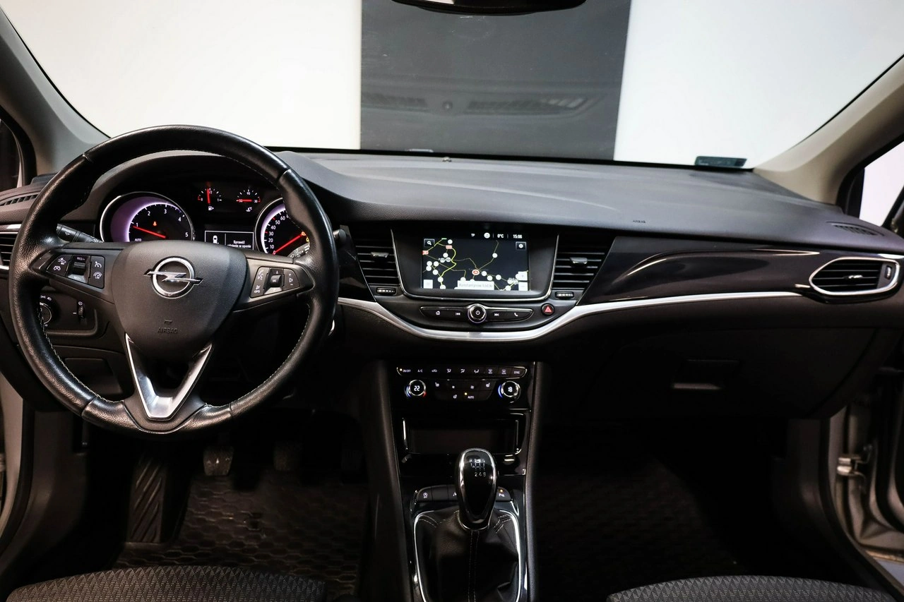 Opel Astra - Zdjęcie 17