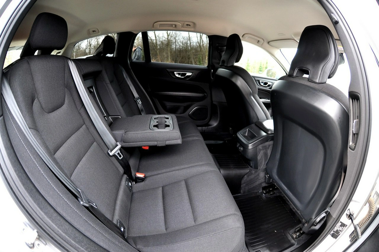 Volvo V60 - Zdjęcie 9