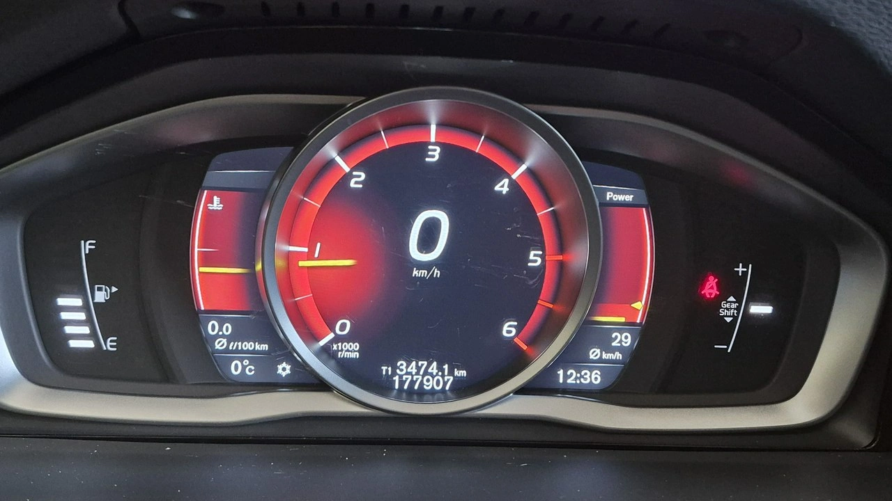 Volvo V60 - Zdjęcie 13