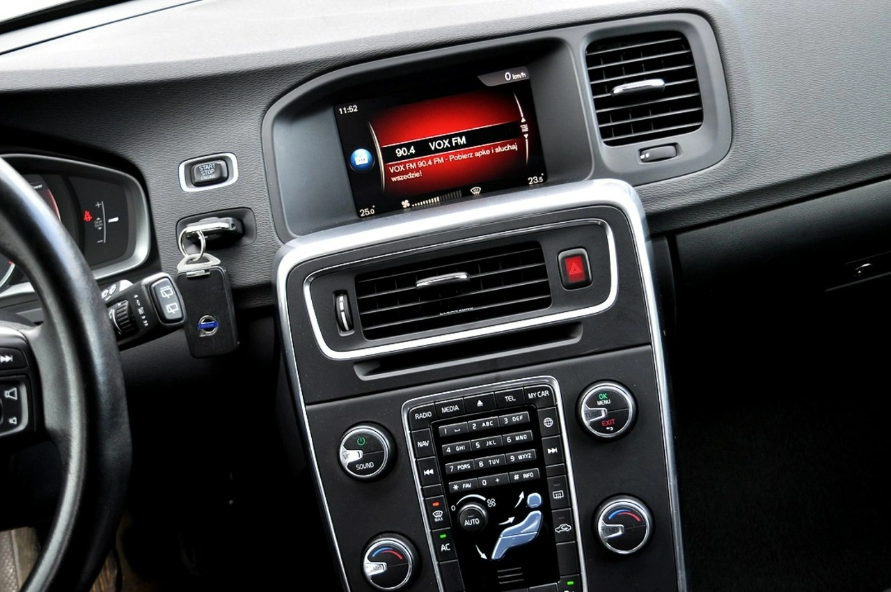 Volvo V60 - Zdjęcie 14