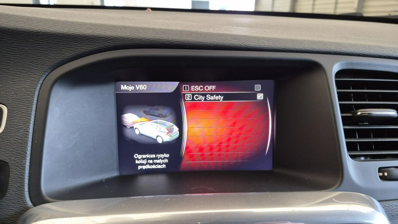 Volvo V60 - Zdjęcie 16