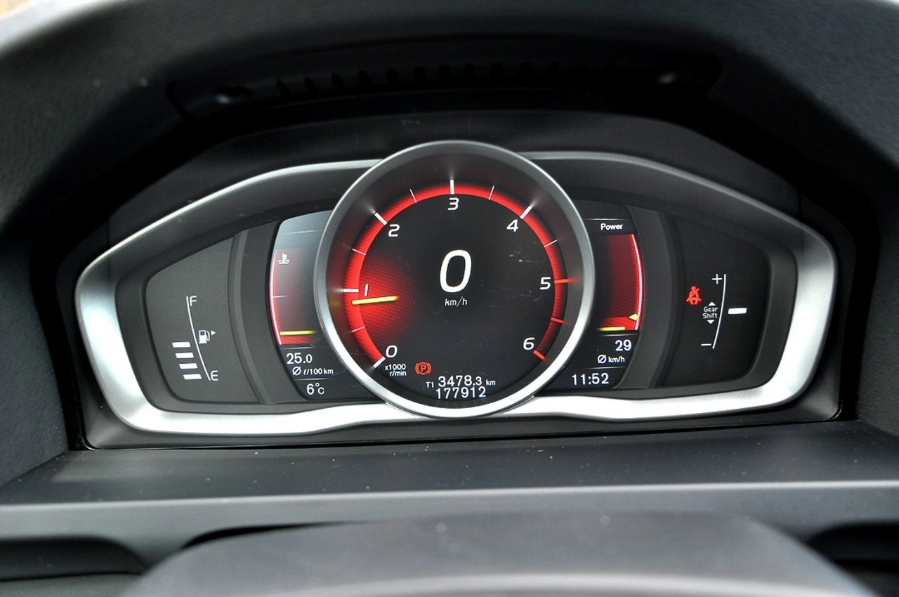 Volvo V60 - Zdjęcie 16